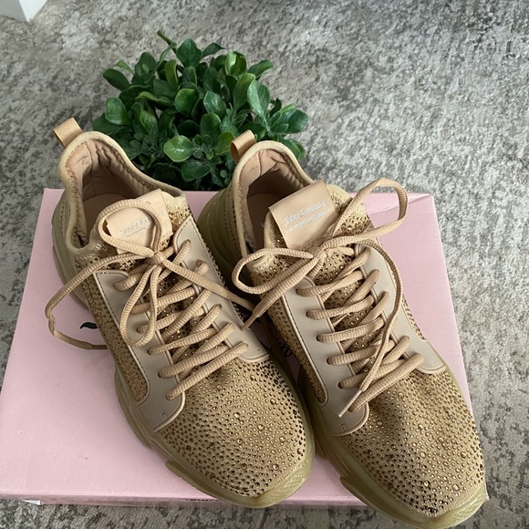 Juicy Couture Adana Sneakers - Picture 2 of 9